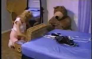 XXX یک زوج که در تعطیلات عشق می احلى كلام سكسي کنند.