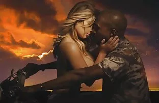 XXX زن چربی پس از رابطه جنسی اسپرم را بر روی مجسمه قرار احلى مقاطع سكسي عراقي می دهد.