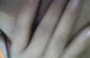 XXX کلبه موی کوتاه بیدمشک او را با یک احلى سكسي 2018 dildo ضخیم کاهش می دهد