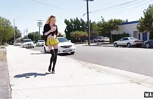 XXX یک زن بالغ احلى سكس حيوانات مع بنات با مرد سیاه پوست به شوهر خود فریب می دهد.