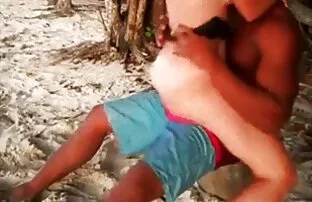 XXX باعث می شود یک مرد رابطه جنسی احلى فلم سكسي برقرار کند.