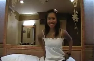 XXX سگ کوچولو دختر fucks. احلى سكسي سوري