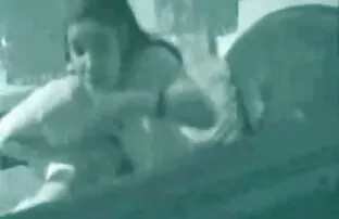 XXX خواهر احلئ سكسي قدم تقدیر به الاغ می دهد.