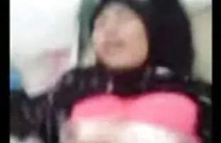 XXX لعنتی با دوست پسرش. احلى سكس حيوانات مع بنات