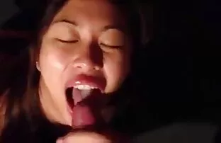 XXX یک دوست احلى لقطات سكسي به دوست یاد می دهد لعنتی.